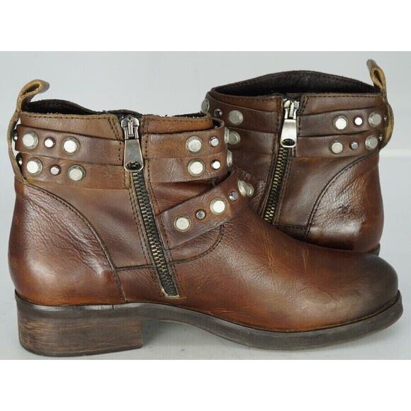 L’idea Ankle Boots By Lori Size 39.5 M Leather Studded with ziper Italy 8.5-9 US - Picture 7 of 9